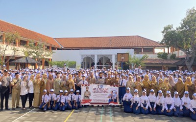 Apel Pelajar Sadar Kamtibmas dalam Kegiatan Police Goes to School di SMPN 2 Pekalongan