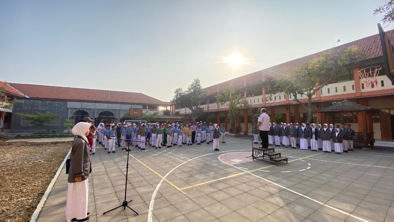 Dokumentasi Apel Pelepasan Peserta CBC by Tim Kesiswaan